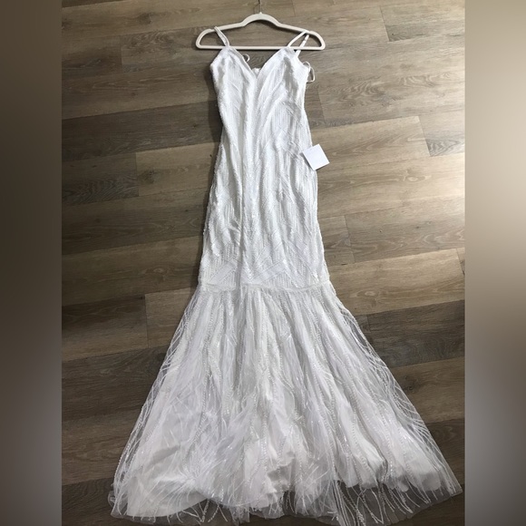 Lulu’s White Sequin Mermaid Maxi Dress - Picture 3 of 10